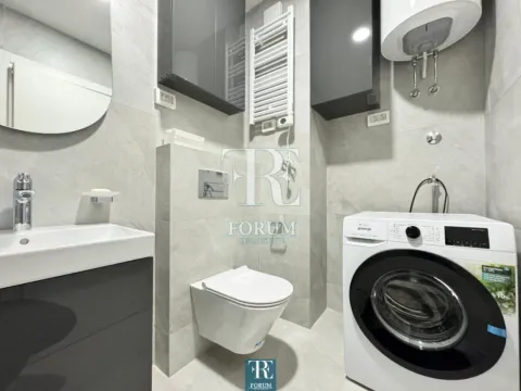 Izdavanje, jednosoban stan, 50m², Central Point, Podgorica - image 10