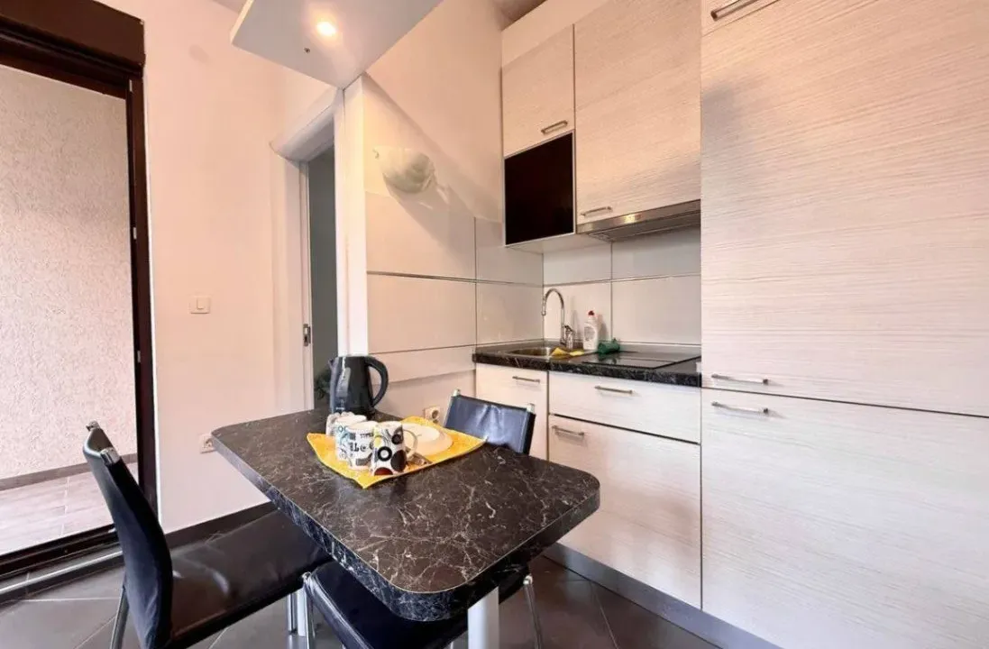 Prodaja, jednosoban stan, 31m², Bečići, Budva