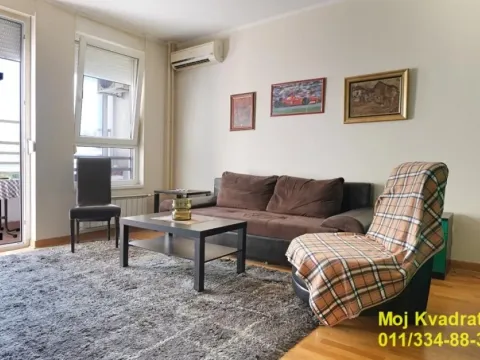 Stan in Novi Beograd Blok 67