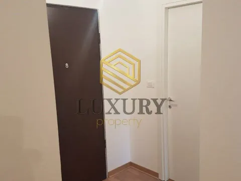 Izdavanje, jednosoban stan, 43m², City Kej, Podgorica - image 2