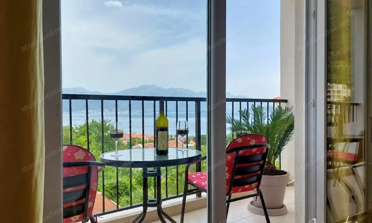 Prodaja, jednosoban stan, 29m², Đenovići, Herceg Novi