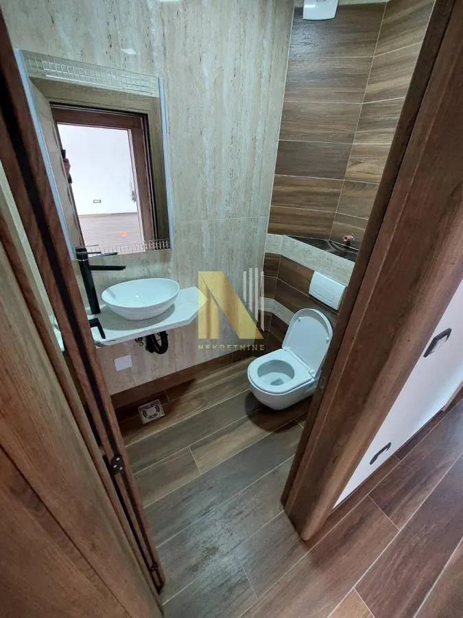 Rent, office space, 250m², Veternik, Novi Sad Sve Podlokacije