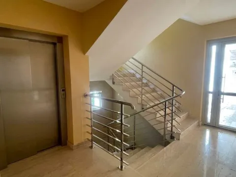 Sale, one bedroom apartment, 52m², Škaljari, Kotor - image 9