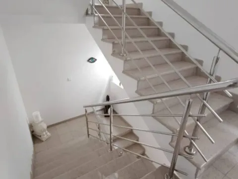 Rent, house, 500m², Budva, Crna Gora - image 10