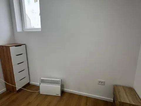 Rent, three bedroom apartment, 55m², Voždovac Sve Podlokacije, Beograd - image 9