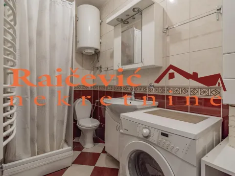 Prodaja, trosoban stan, 78m², Lipov Lad, Zvezdara Sve Podlokacije - image 16