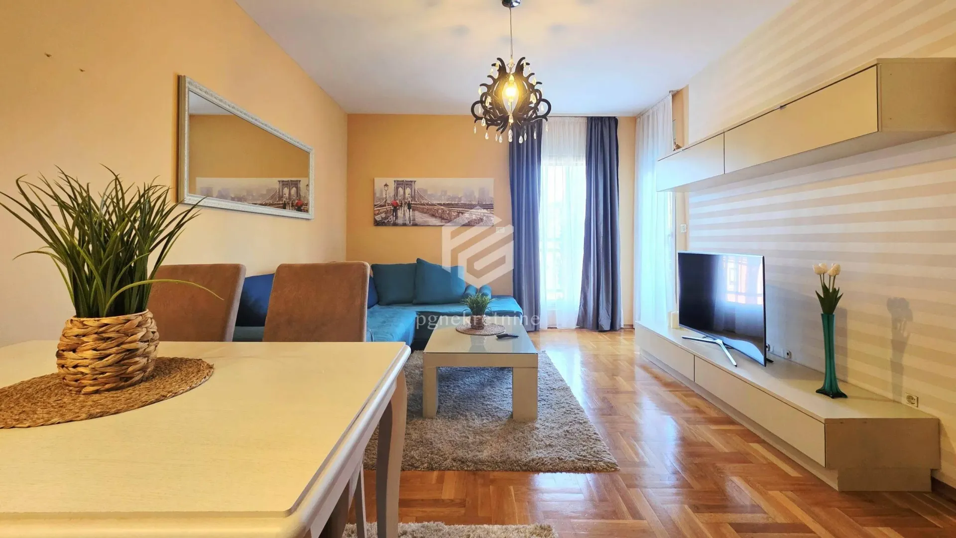 Prodaja, dvosoban stan, 75m², Pobrežje, Podgorica