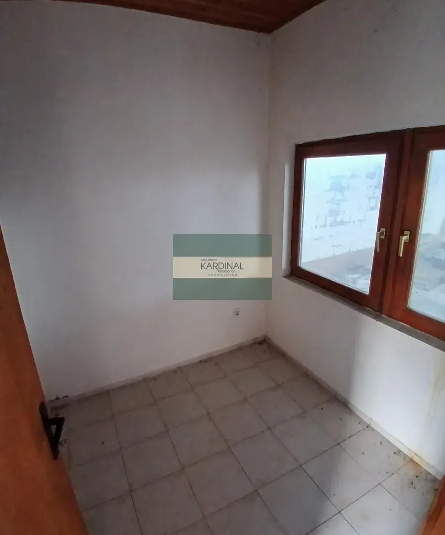Sale, office space, 723m², Veliki Popović, Despotovac