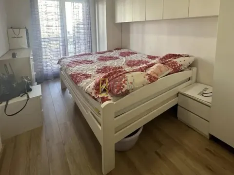 Prodaja, dvosoban stan, 63m², Stari Aerodrom, Podgorica - image 9