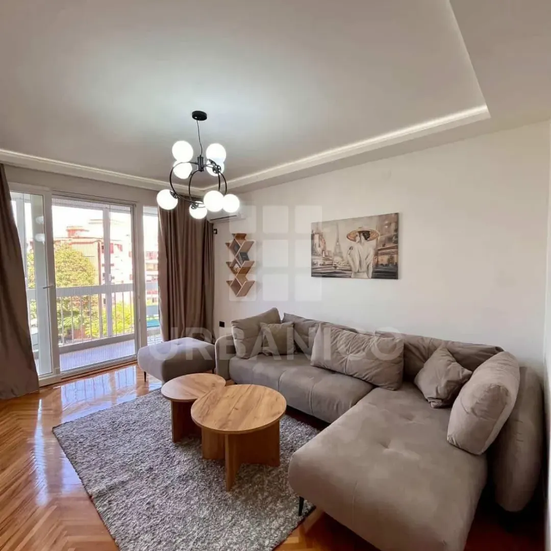 Izdavanje, dvosoban stan, 65m², Baston, Podgorica