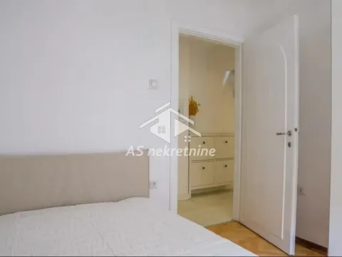Izdavanje, trosoban stan, 80m², Sarajevska, Beograd - image 9