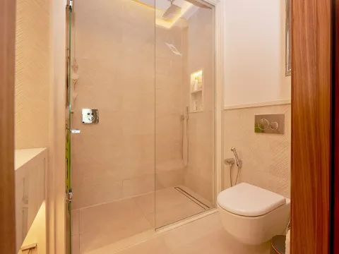 Prodaja, dvosoban stan, 152m², Porto Montenegro, Tivat - image 16