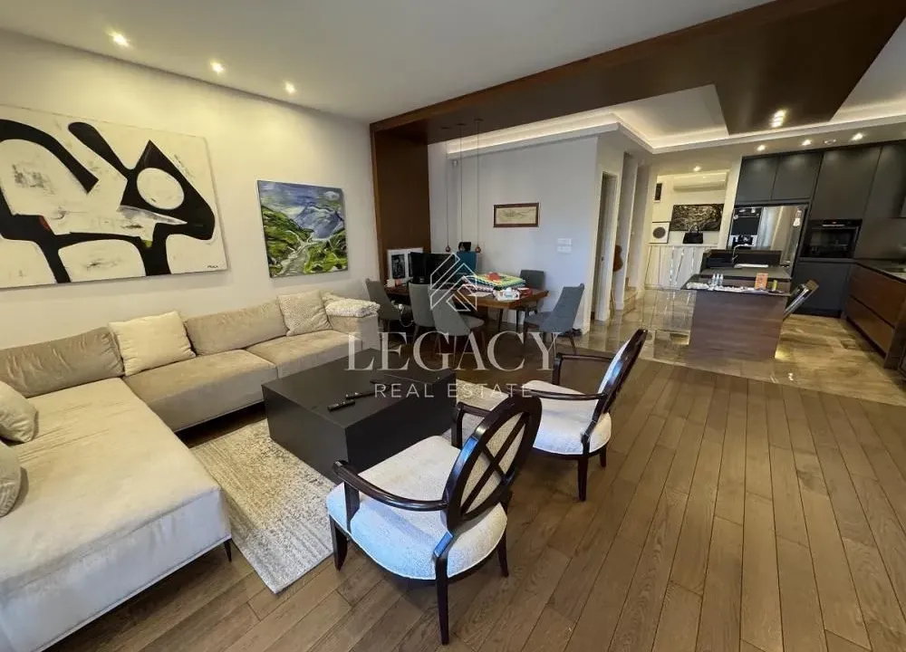 Izdavanje, trosoban stan, 88m², Savski Venac, Beograd