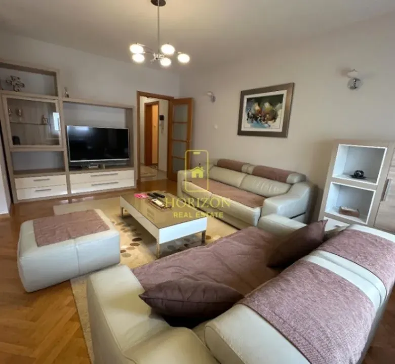 Rent, three bedroom apartment, 85m², Blok 6, Podgorica