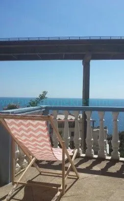 Prodaja, kuća, 130m², Dobre Vode, Bar