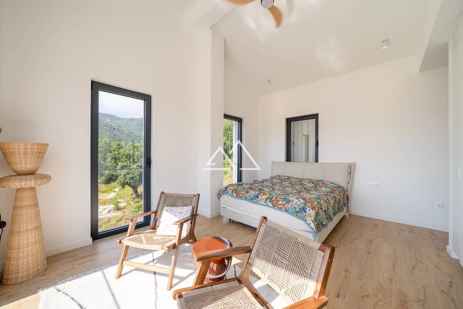 Prodaja, kuća, 220m², Tivat, Crna Gora
