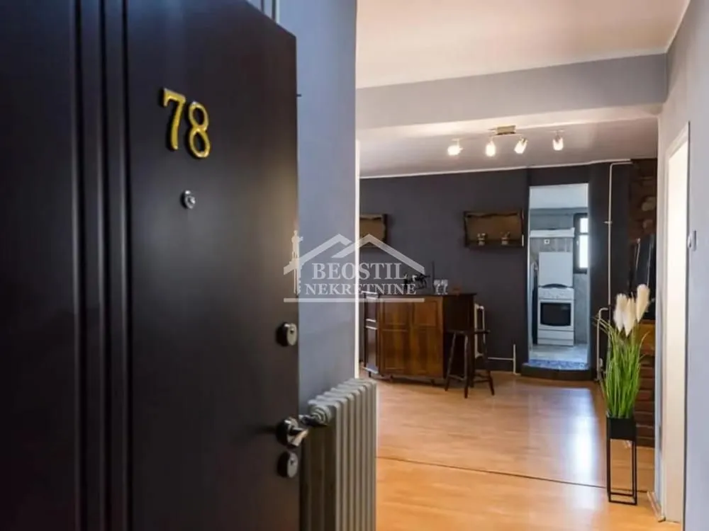 Prodaja, dvosoban stan, 52m², Centar, Smederevo