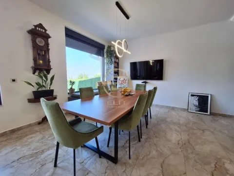 Prodaja, stan, 145m², Sremska Kamenica, Petrovaradin - image 31