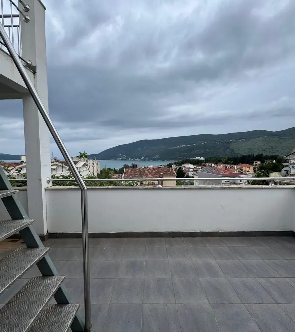 Prodaja, kuća, 111m², Gomila, Herceg Novi