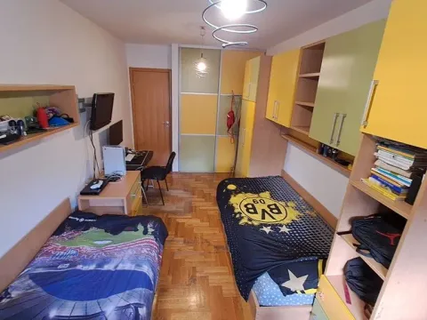 Prodaja, dvosoban stan, 70m², Stari Aerodrom, Podgorica - image 3