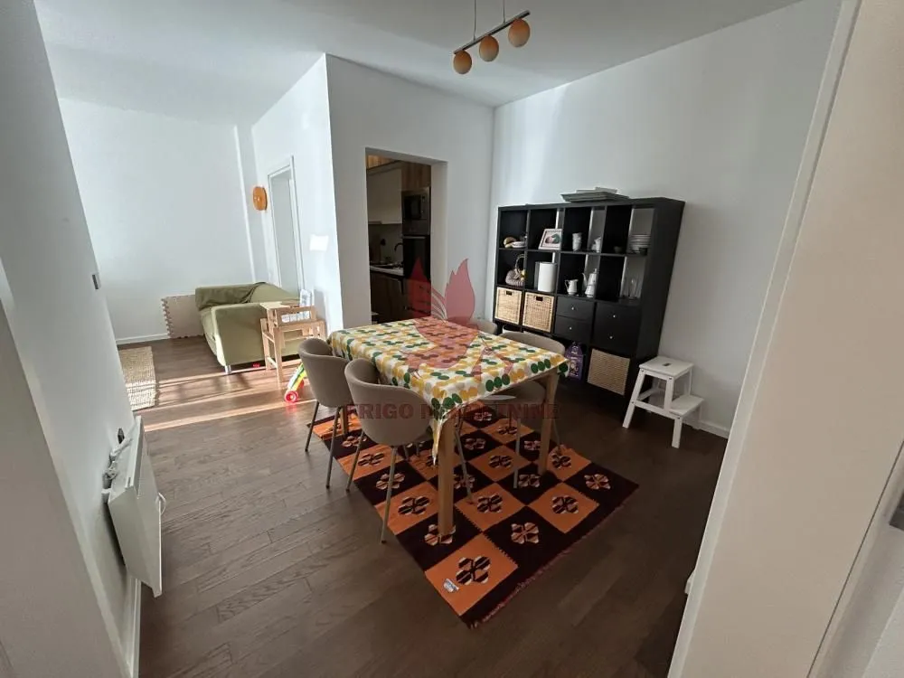 Prodaja, trosoban stan, 65m², Mladenovac, Beograd