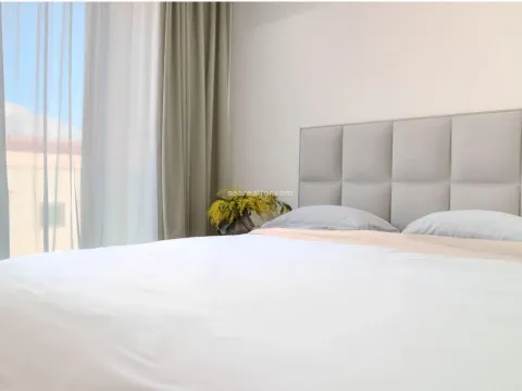 Prodaja, kuća, 288m², Donja Lastva, Tivat - image 22