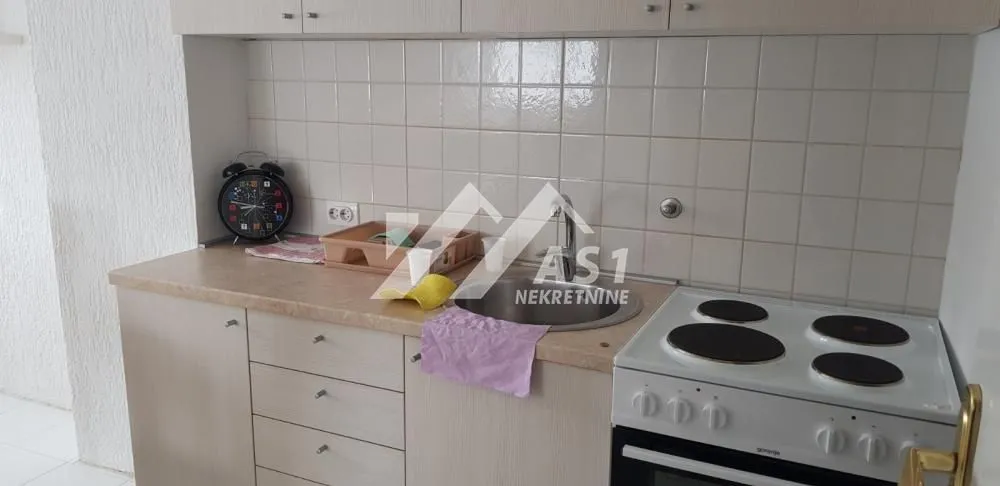 Izdavanje, dvosoban stan, 58m², Liman 2, Novi Sad Sve Podlokacije