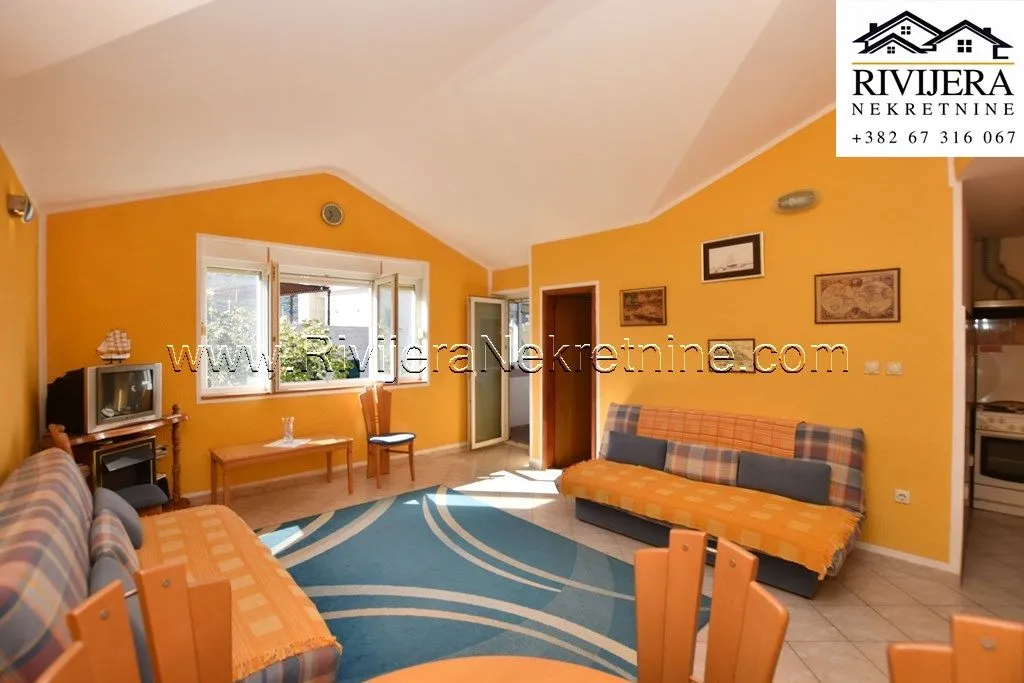 Prodaja, dvosoban stan, 70m², Đenovići, Herceg Novi