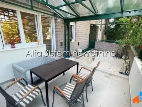 Rent, two bedroom apartment, 60m², Novi Beograd Sve Podlokacije, Beograd - image 11