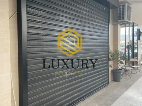 Rent, office space, 45m², City Kvart, Podgorica - image 1