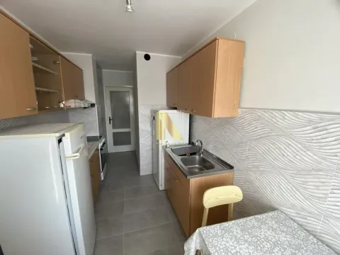 Izdavanje, trosoban stan, 72m², Grbavica, Novi Sad Sve Podlokacije - image 14