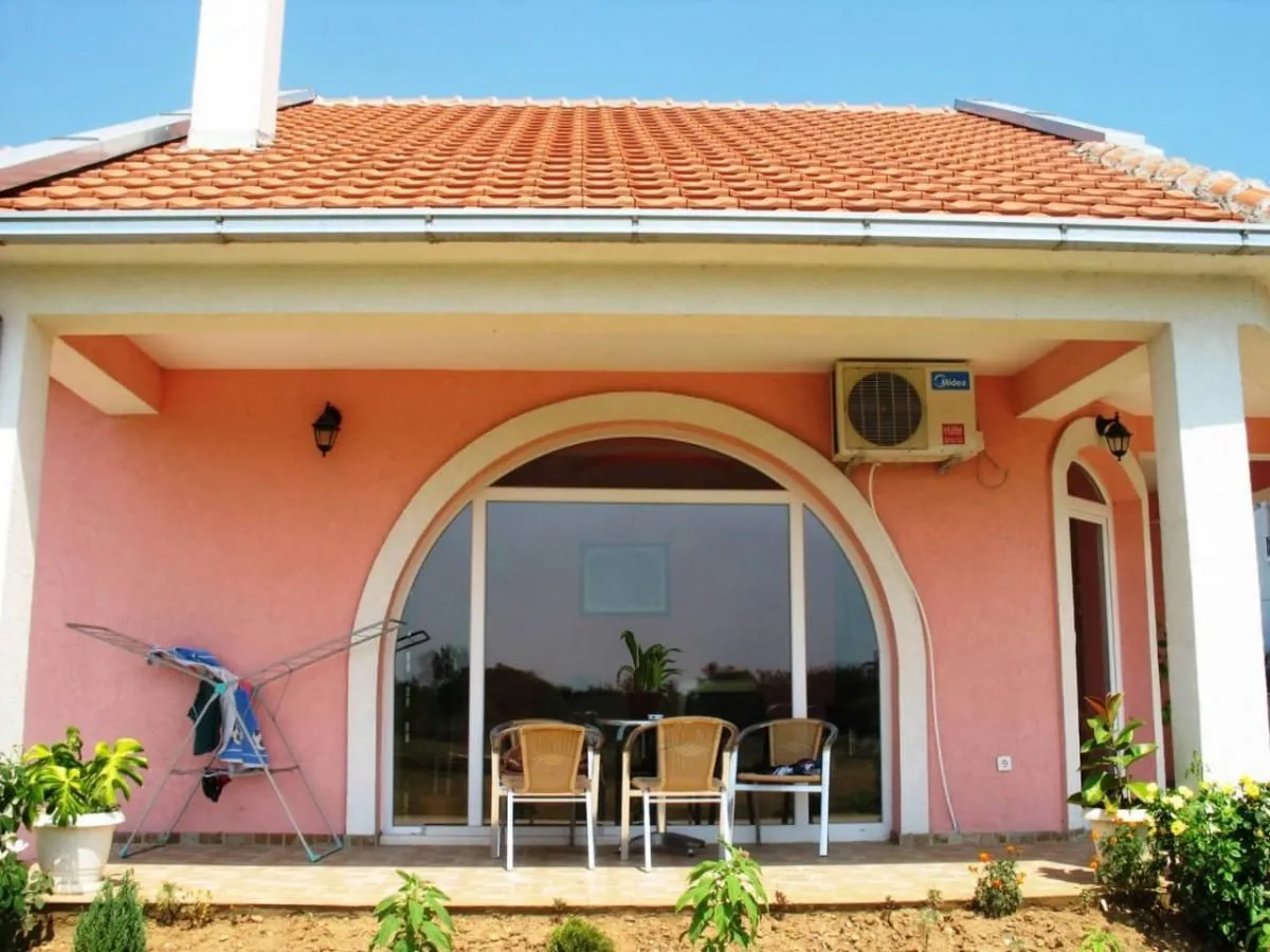 Prodaja, kuća, 180m², Donja Gorica, Podgorica