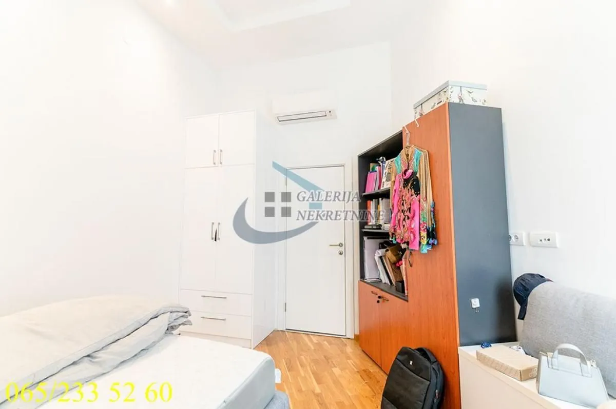 Sale, two bedroom apartment, 61m², Vračar Hram, Vračar Sve Podlokacije