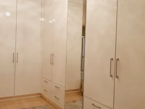 Izdavanje, trosoban stan, 100m², City Kvart, Podgorica - image 4