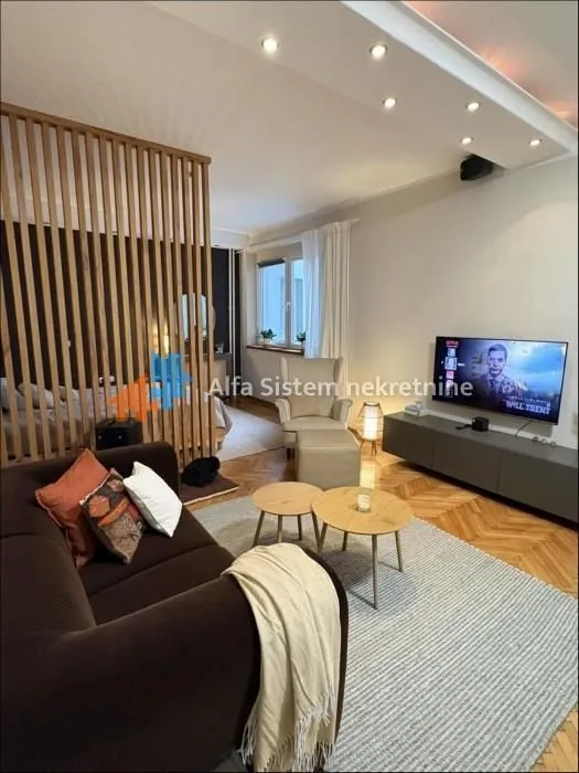 Izdavanje, jednosoban stan, 50m², Stari Grad, Beograd