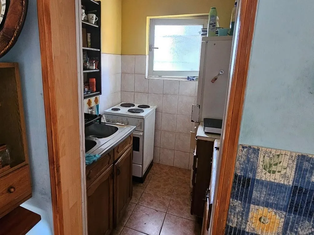 Prodaja, kuća, 181m², Irig, Srbija