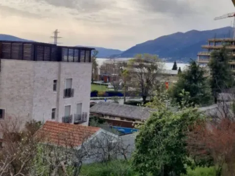 Izdavanje, jednosoban stan, 50m², Tivat, Crna Gora - image 6