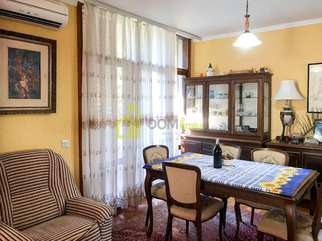 Prodaja, kuća, 300m², Šušanj, Bar