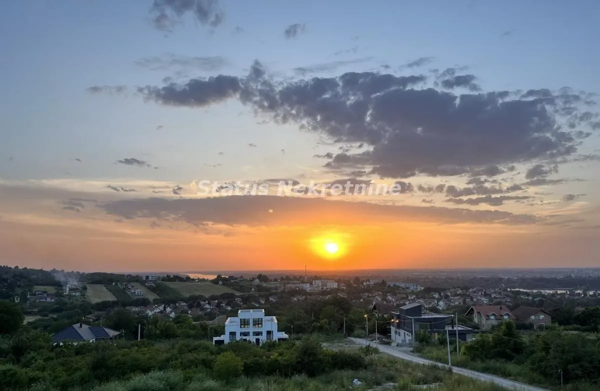 Prodaja, stan, 147m², Sremska Kamenica, Petrovaradin