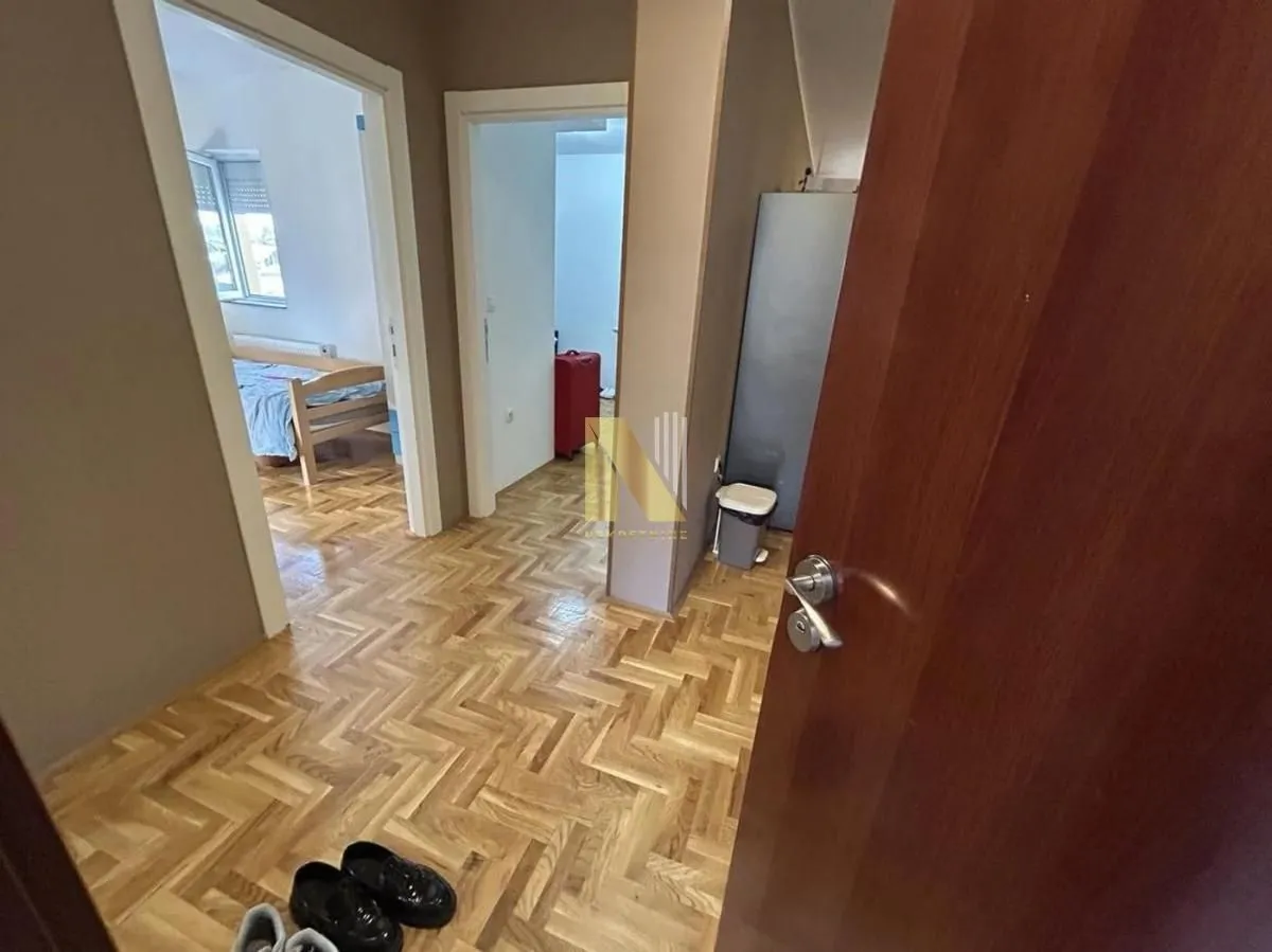 Prodaja, trosoban stan, 82m², Veternik, Novi Sad Sve Podlokacije