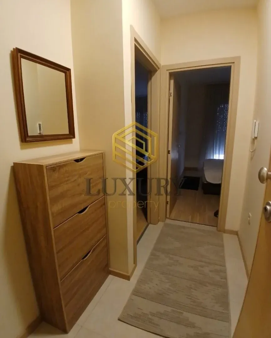 Izdavanje, jednosoban stan, 45m², City Kvart, Podgorica