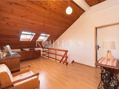 Prodaja, dvosoban stan, 122m², Centar, Podgorica - image 11