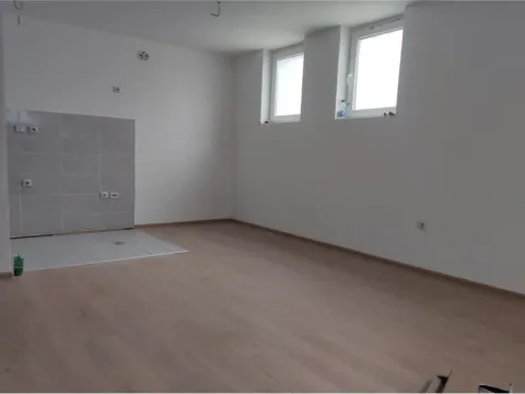 Sale, two bedroom apartment, 51m², Durlan, Niš - image 4