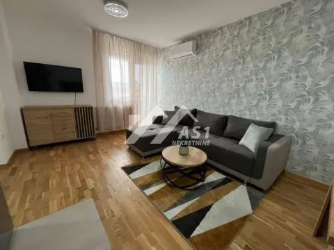 Izdavanje, dvosoban stan, 41m2, Rotkvarija, Novi Sad, Novi Sad Izdavanje, dvosoban stan, 41m2, Rotkvarija, Novi Sad, Novi Sad