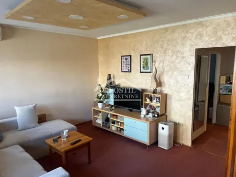 Izdavanje, dvosoban stan, 58m², Novi Beograd Blok 21, Novi Beograd Sve Podlokacije - image 2