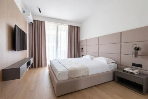 Rent, two bedroom apartment, 62m², Budva, Crna Gora - image 7