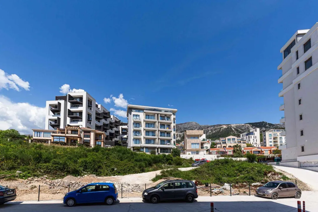 Sale, one bedroom apartment, 44m², Bečići, Budva