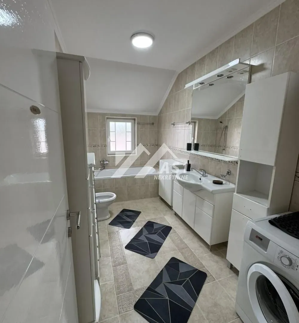 Rent, house, 399m², Veternik, Novi Sad Sve Podlokacije