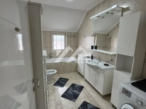 Izdavanje, kuća, 399m², Veternik, Novi Sad Sve Podlokacije - image 10