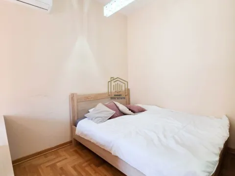 Sale, two bedroom apartment, 92m², City Kvart, Podgorica - image 14